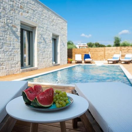 Villa Vera - With Private Heated Pool & Jacuzzi Pangalochori Exteriér fotografie