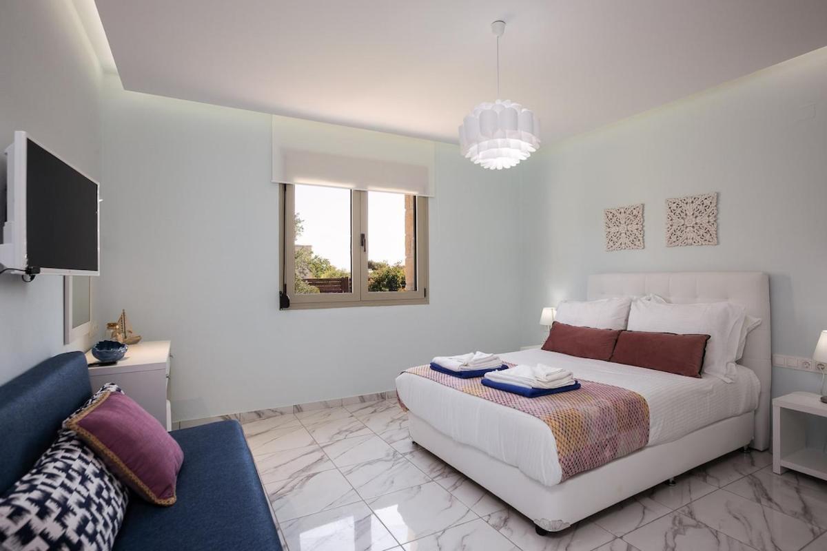 Villa Vera - With Private Heated Pool & Jacuzzi Pangalochori Exteriér fotografie