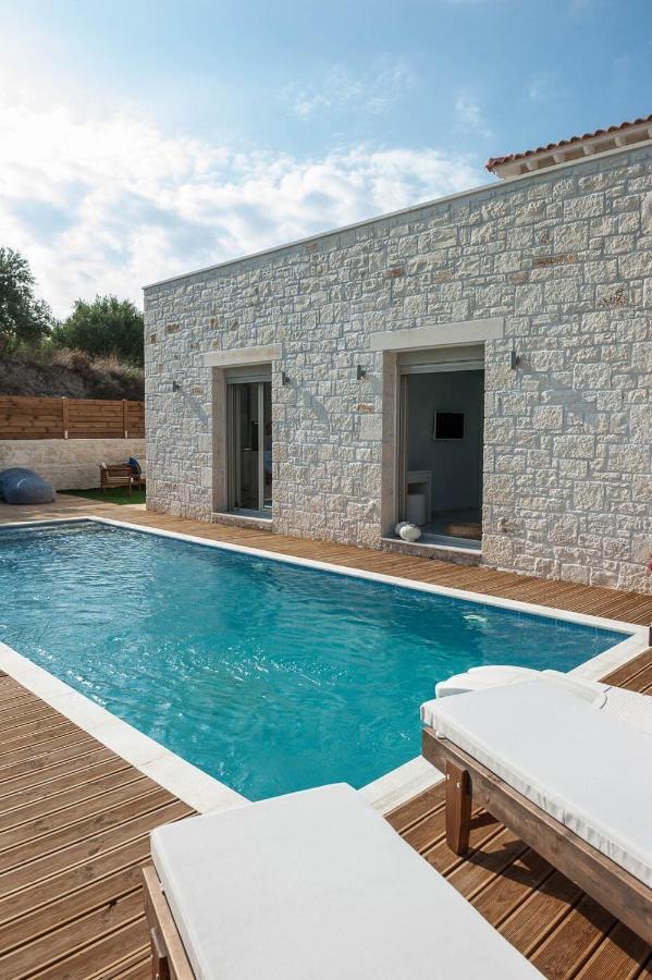 Villa Vera - With Private Heated Pool & Jacuzzi Pangalochori Exteriér fotografie